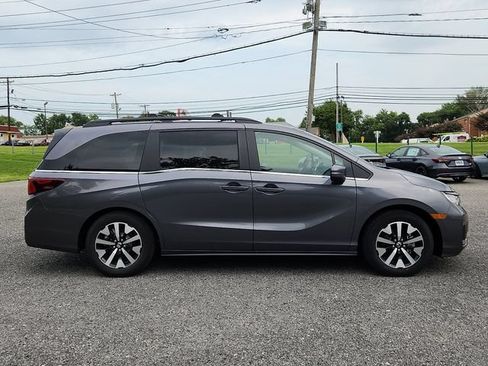 Certified 2026 Honda Odyssey EX-L image 7