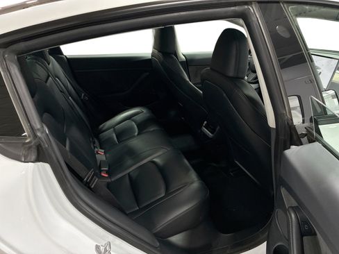 Certified 2023 Tesla Model 3 Standard Range RWD image 11