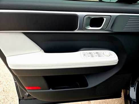 Certified 2026 Hyundai Santa Fe SEL FWD image 19