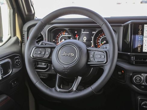 New 2026 Jeep Gladiator Rubicon AWD/4WD image 16