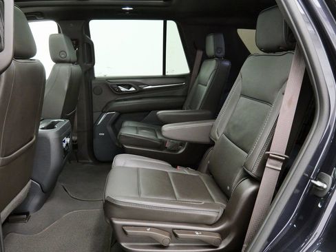 Used 2023 GMC Yukon Denali image 19