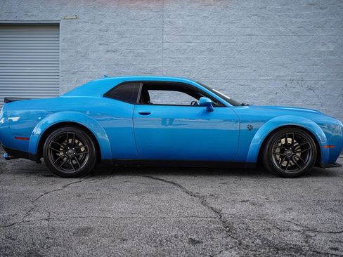 Used 2019 Dodge Challenger SRT Hellcat Redeye image 17
