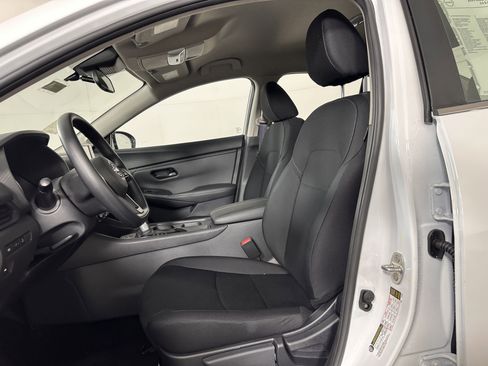 New 2025 Nissan Sentra S image 9