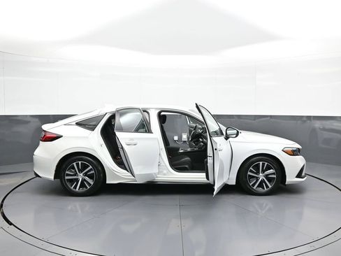 Certified 2023 Honda Civic LX image 40