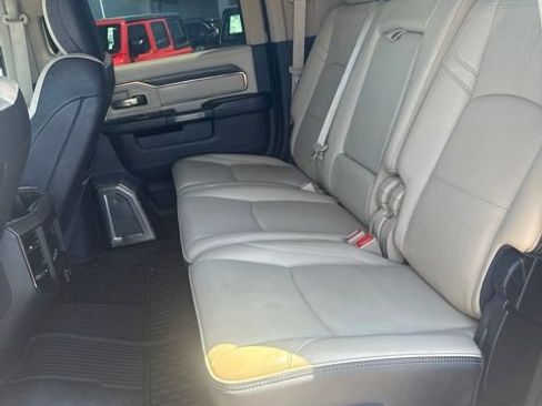 Used 2020 RAM 2500 Limited AWD/4WD image 11