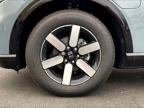 New 2025 Honda Prologue Touring image 8