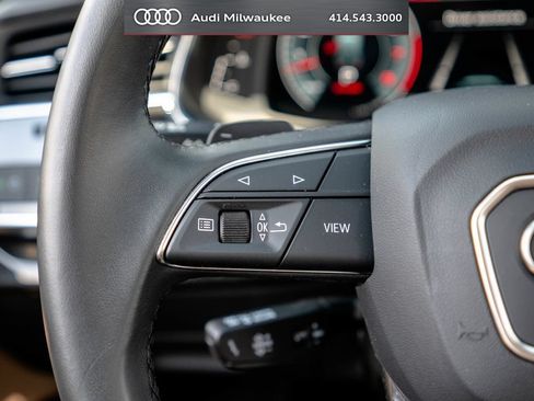 Used 2023 Audi Q7 3.0T Premium Plus w/ Premium Plus Package AWD/4WD image 19