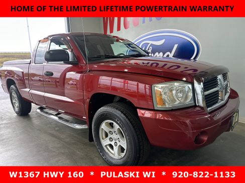 Used 2006 Dodge Dakota SLT w/ Trailer Tow Group image 3