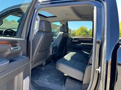 Used 2024 GMC Sierra 2500 Denali w/ Denali Reserve Package image 28