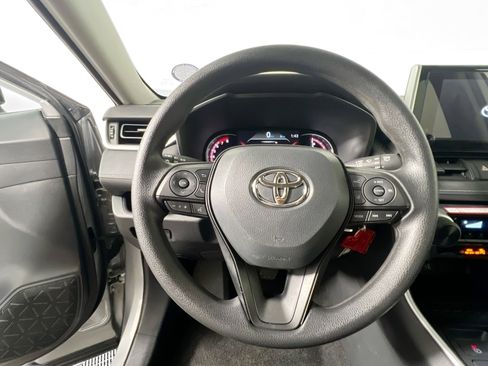 Used 2025 Toyota RAV4 LE image 16