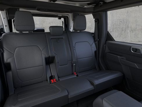 New 2026 Ford Bronco Badlands AWD/4WD image 11