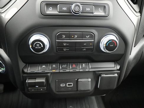 New 2026 GMC Sierra 1500 Pro w/ Graphite Edition image 17