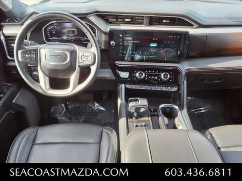 Used 2024 GMC Sierra 1500 Denali w/ Technology Package AWD/4WD image 17