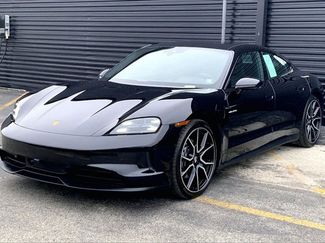 Used 2025 Porsche Taycan video 1