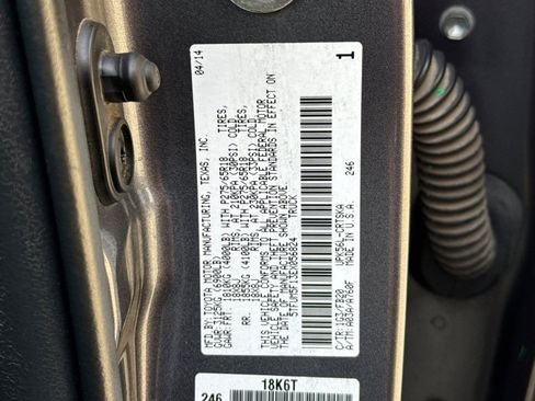 Used 2014 Toyota Tundra SR5 w/ TRD Off Road Package image 26