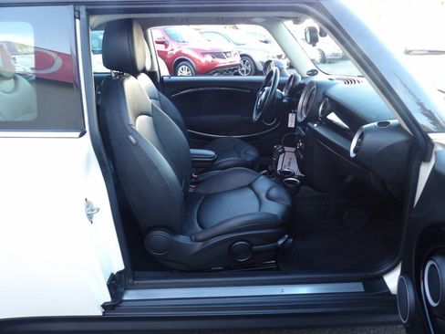 Used 2013 MINI Cooper Clubman S FWD image 6