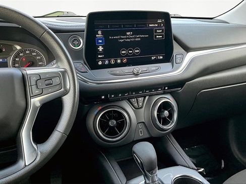Used 2023 Chevrolet Blazer LT image 6