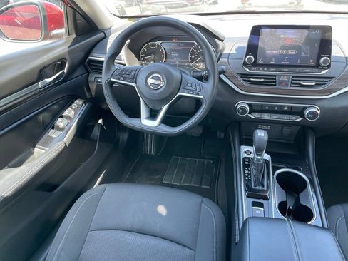 Certified 2023 Nissan Altima 2.5 SV AWD/4WD image 9