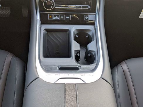 New 2026 Nissan Armada SL w/ Captain's Chari Seat Package RWD image 21