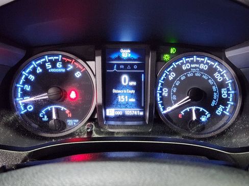 Used 2021 Toyota Tacoma TRD Sport w/ Technology Package RWD image 35