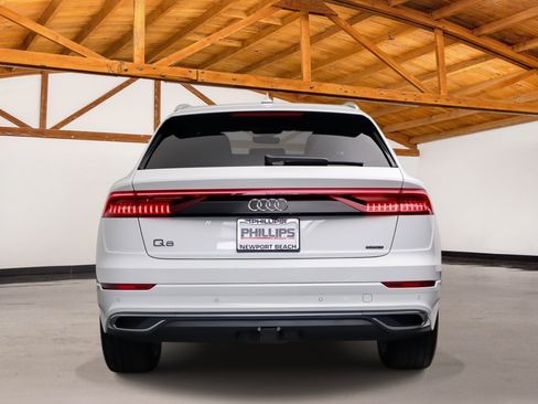 Used 2023 Audi Q8 Premium Plus w/ Premium Plus Package AWD/4WD image 4