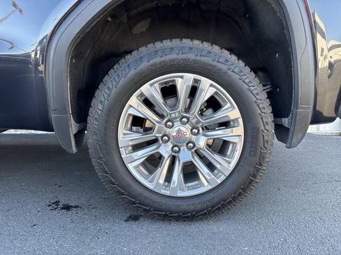 Used 2023 GMC Sierra 1500 Denali w/ Technology Package image 3