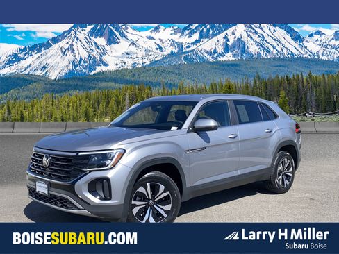 Used 2024 Volkswagen Atlas Cross Sport SE AWD/4WD image 1