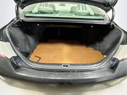 Used 2011 Toyota Camry LE w/ Fleet Convenience Pkg FWD image 27