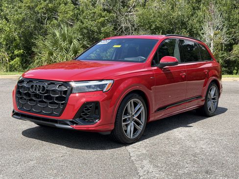 Used 2026 Audi Q7 3.0T Prestige AWD/4WD image 8