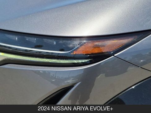 Used 2024 Nissan Ariya FWD image 10