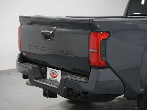 New 2026 Toyota Tacoma SR5 image 9