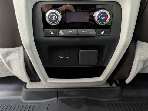 Used 2025 GMC Acadia Denali w/ Super Cruise Package AWD/4WD image 12