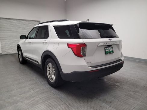 Used 2021 Ford Explorer XLT RWD image 5