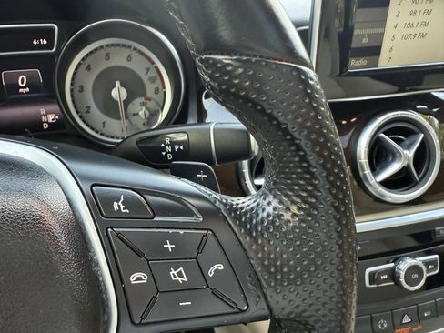 Used 2014 Mercedes-Benz CLA 250 image 27