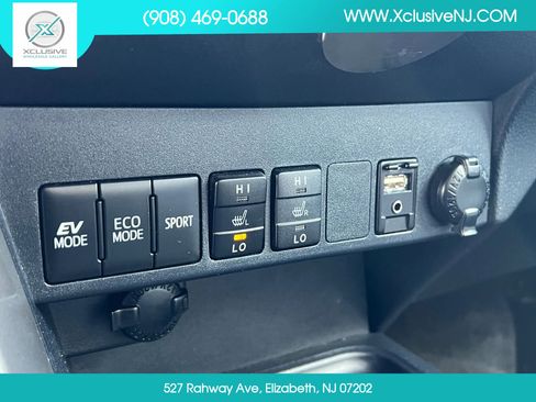Used 2017 Toyota RAV4 Limited w/ All Weather Liner Package image 16