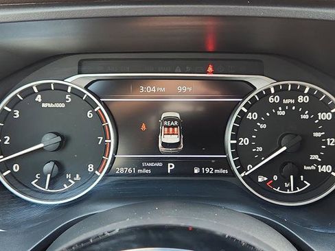 Used 2023 Nissan Rogue SV image 18