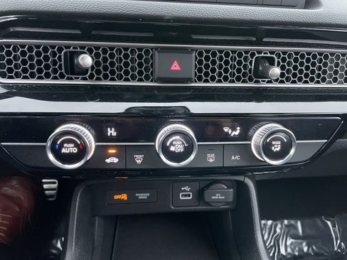 Used 2024 Honda Civic Sport image 11