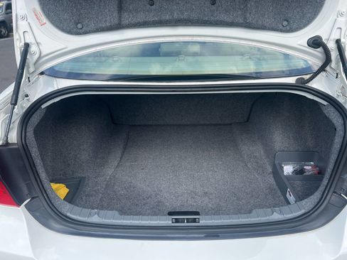 Used 2011 BMW 328i xDrive Sedan image 17