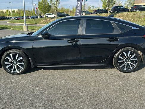 Used 2022 Honda Civic EX-L image 12