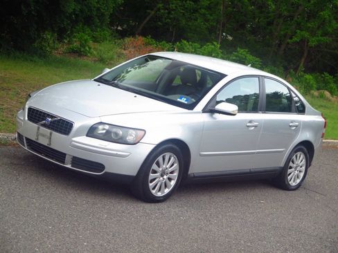 Used 2005 Volvo S40 2.4i FWD image 19