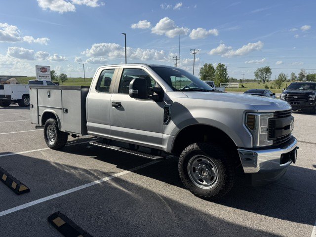 Used 2019 Ford F250 XL w/ XL Value Package AWD/4WD image 2