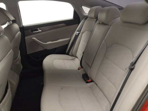 Used 2017 Hyundai Sonata Sport w/ Value Edition Package 02 image 18