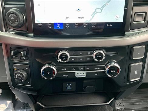 Used 2024 Ford F150 XLT w/ Tow/Haul Package image 32