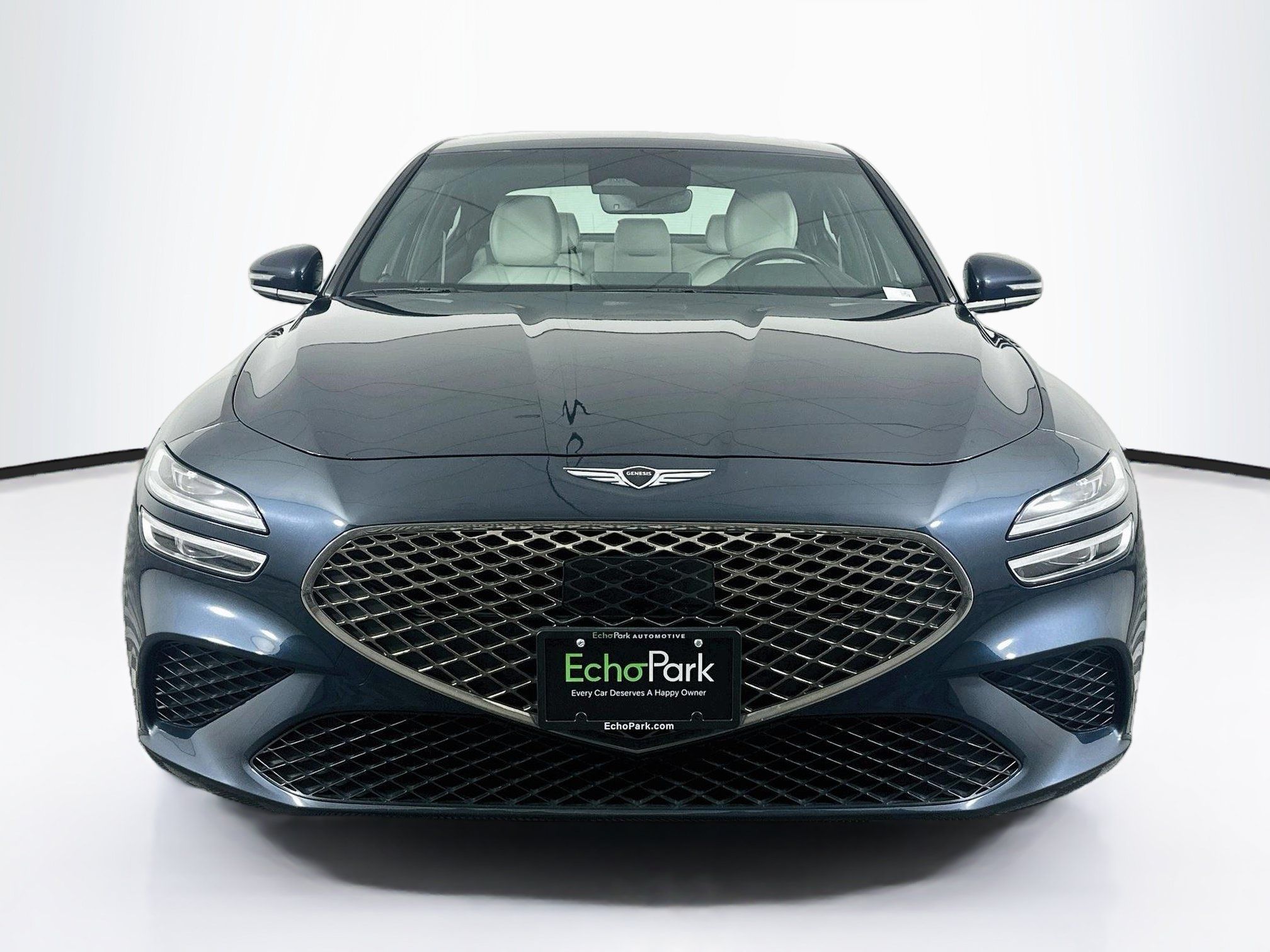 Used 2025 Genesis G70 2.5T AWD/4WD image 2