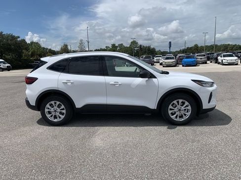 New 2025 Ford Escape Active w/ Tech Pack #1 FWD image 3