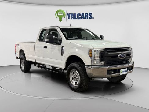 Used 2018 Ford F350 XL AWD/4WD image 7