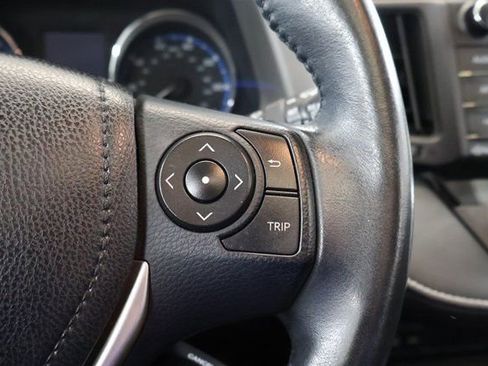 Used 2016 Toyota RAV4 XLE image 18