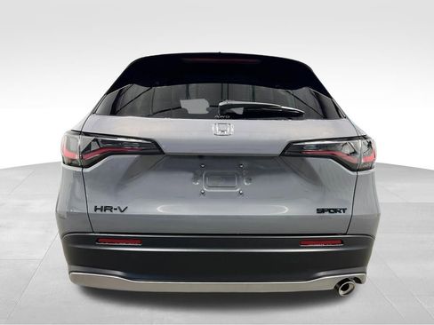 New 2026 Honda HR-V Sport image 4