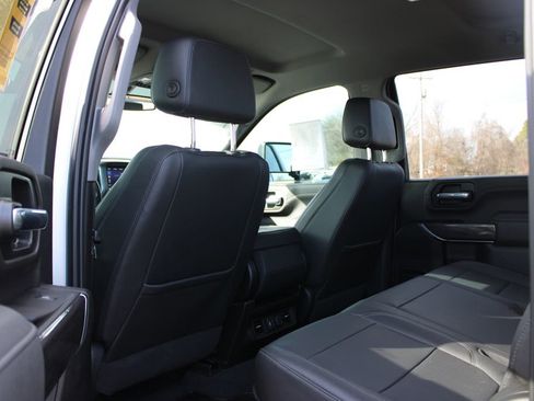 Used 2022 Chevrolet Silverado 2500 LTZ w/ Z71 Off-Road Package image 27