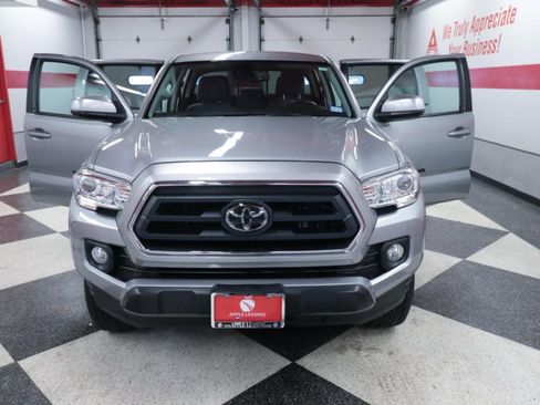 Used 2021 Toyota Tacoma SR5 image 24